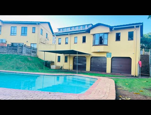 2 BEDROOM DUPLEX FOR SALE IN FAIRVIEW